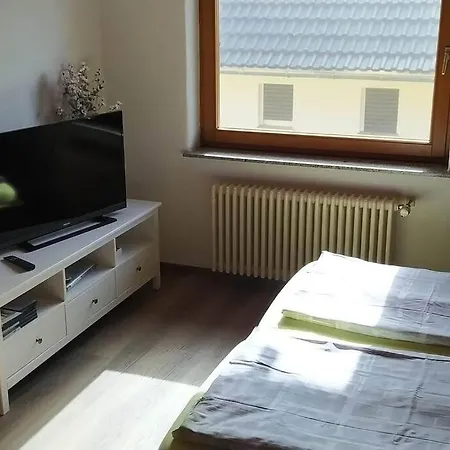 Apartamento Schwoerer Bis 7 Personen Rheinhausen